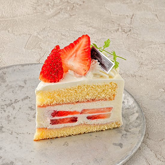 苺のショートケーキ 苺のショートケーキ|茅ヶ崎市でケーキのデリバリーならオーガニックガーデン茅ヶ崎
